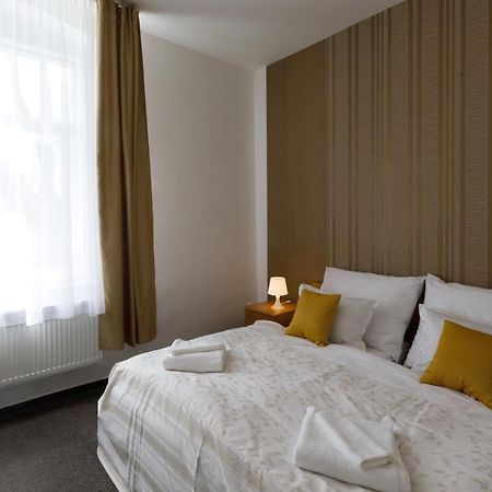 Litvan Sunset Apartments Τσέσκε Μπουντεγιόβιτσε Εξωτερικό φωτογραφία